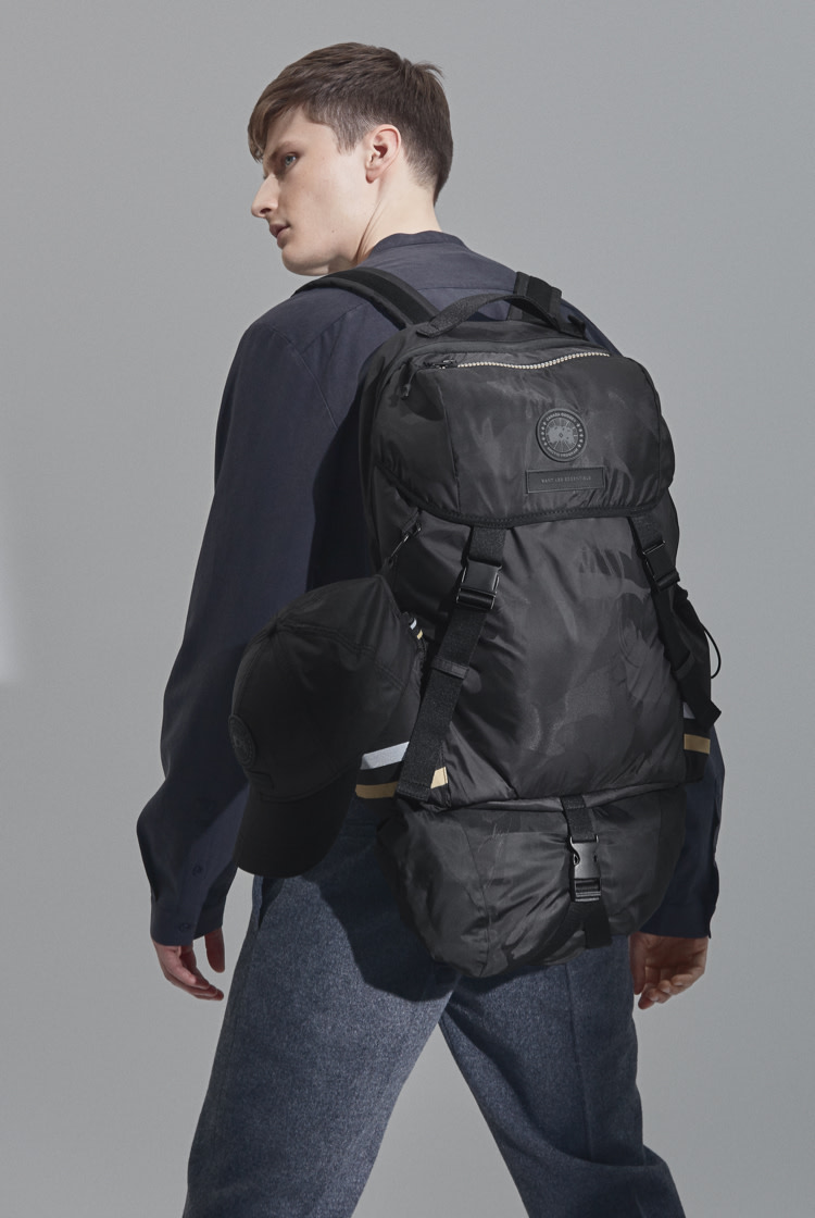 WANT E90 Backpack