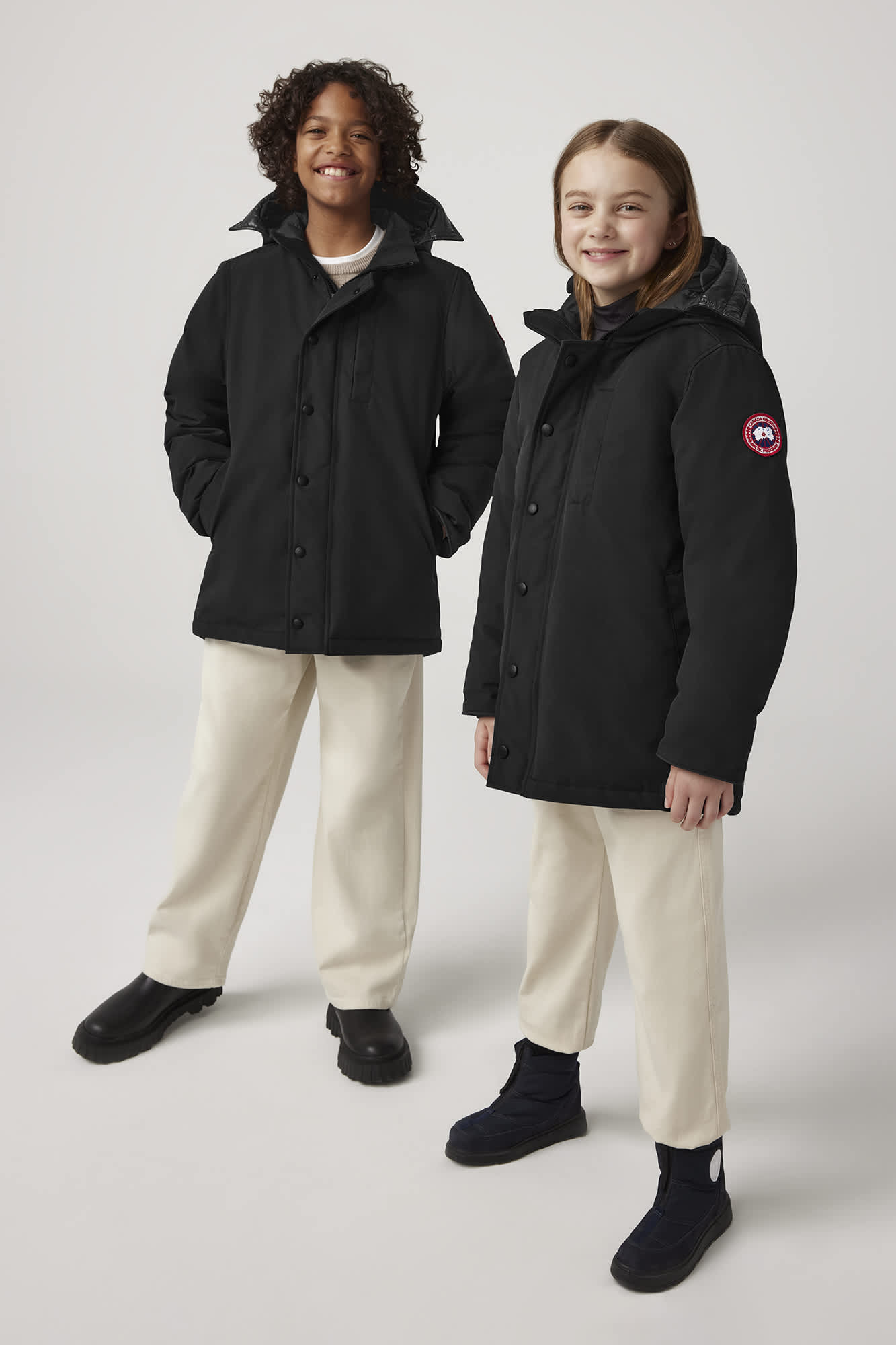 Canada goose logan parka youth deals
