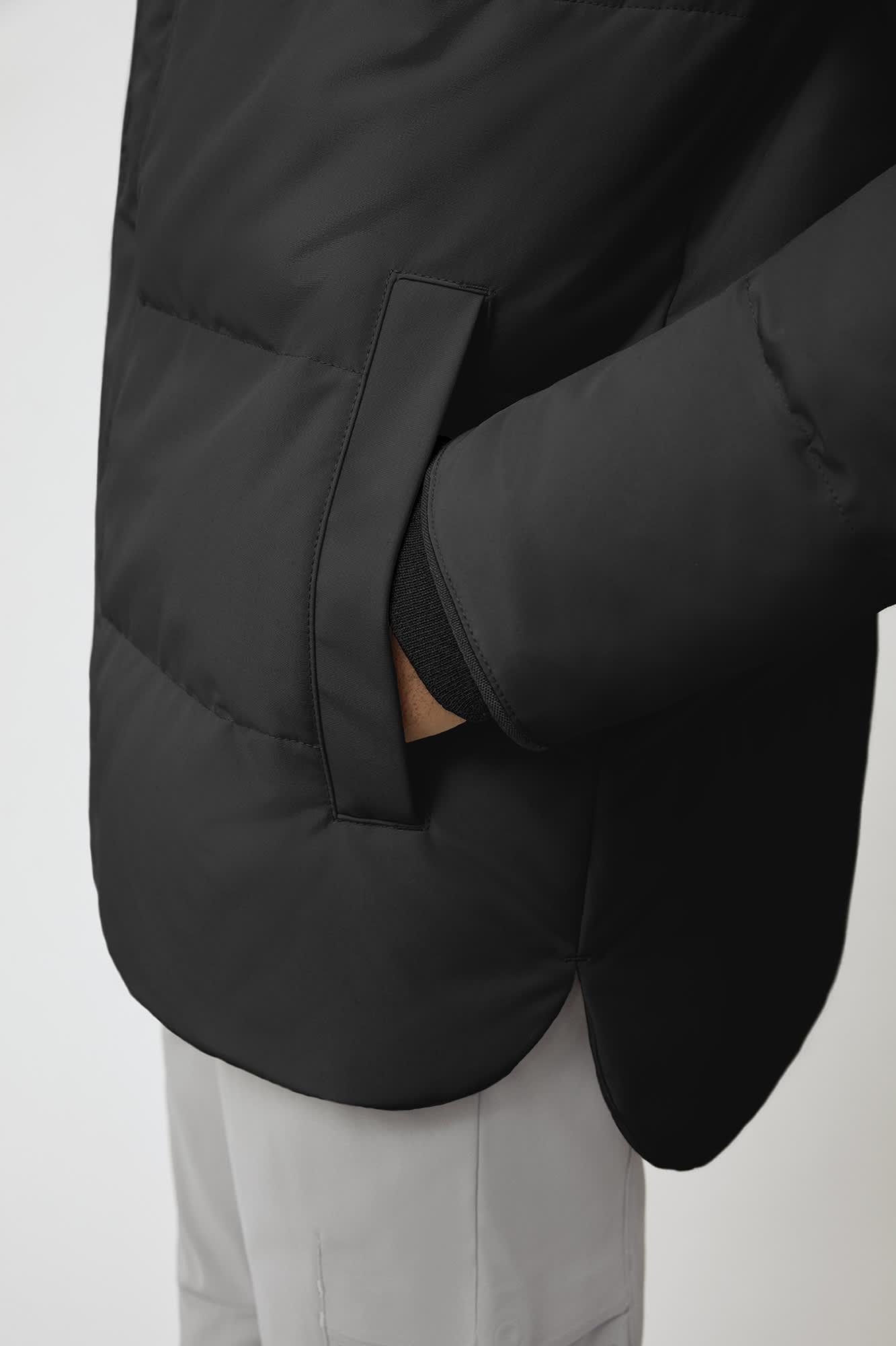 MacMillan Parka Black Label | Men | Canada Goose CY