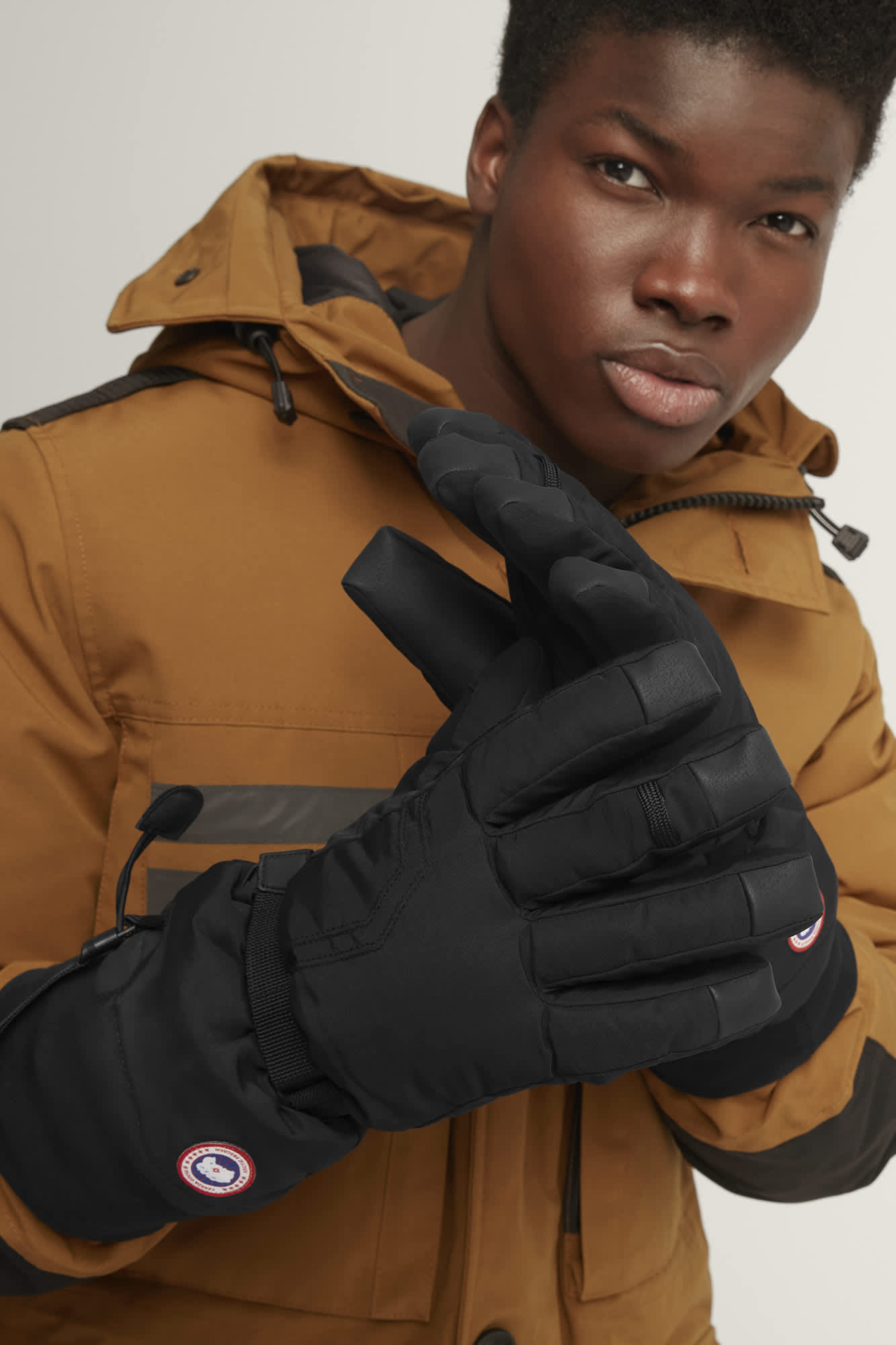 Canada goose leather tech gloves best sale