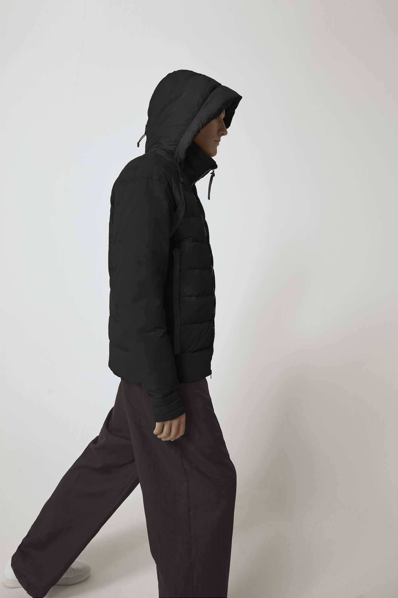 Canada goose hybridge base down jacket hotsell