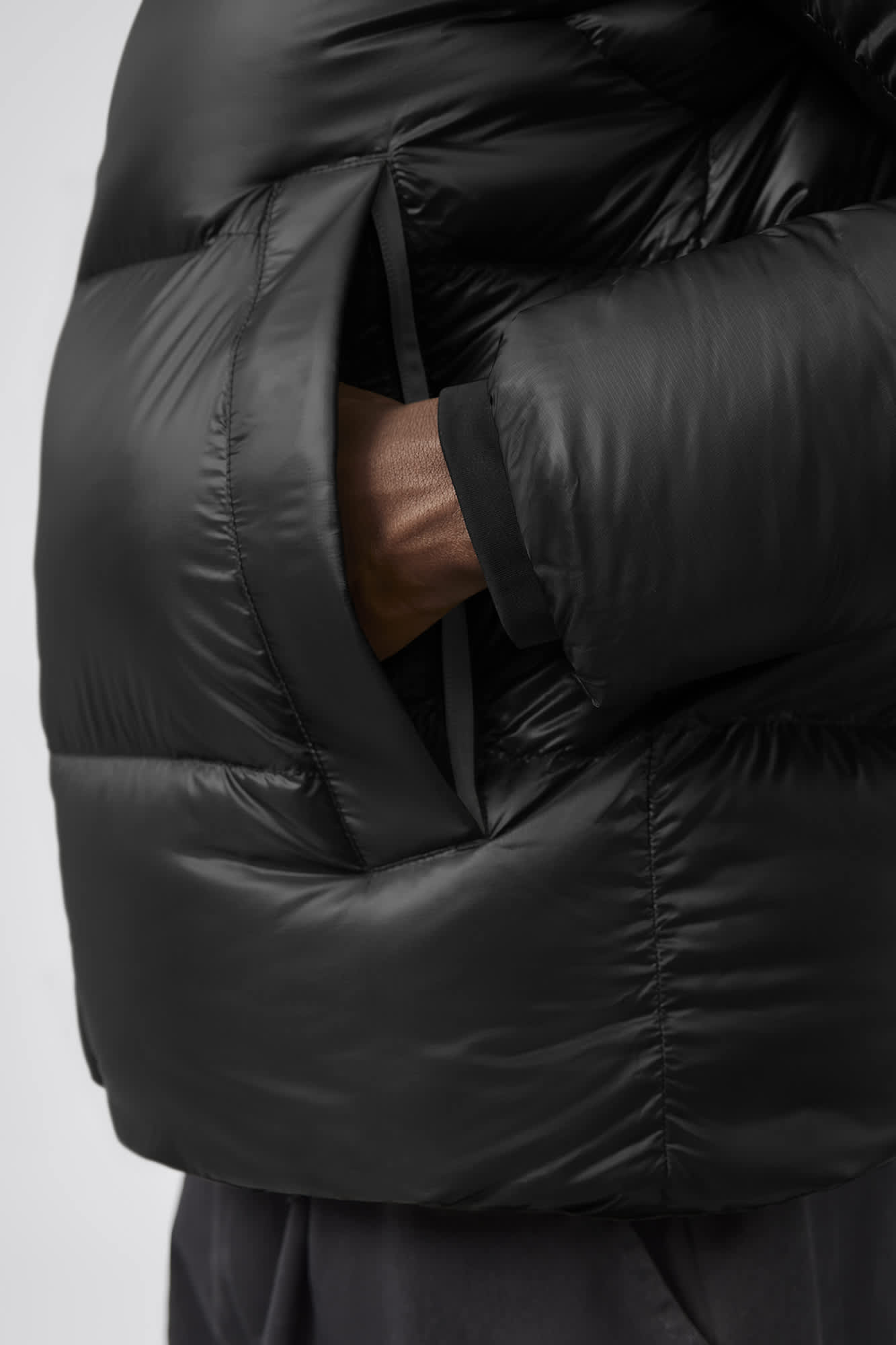 Crofton Puffer Black Label | Canada Goose US