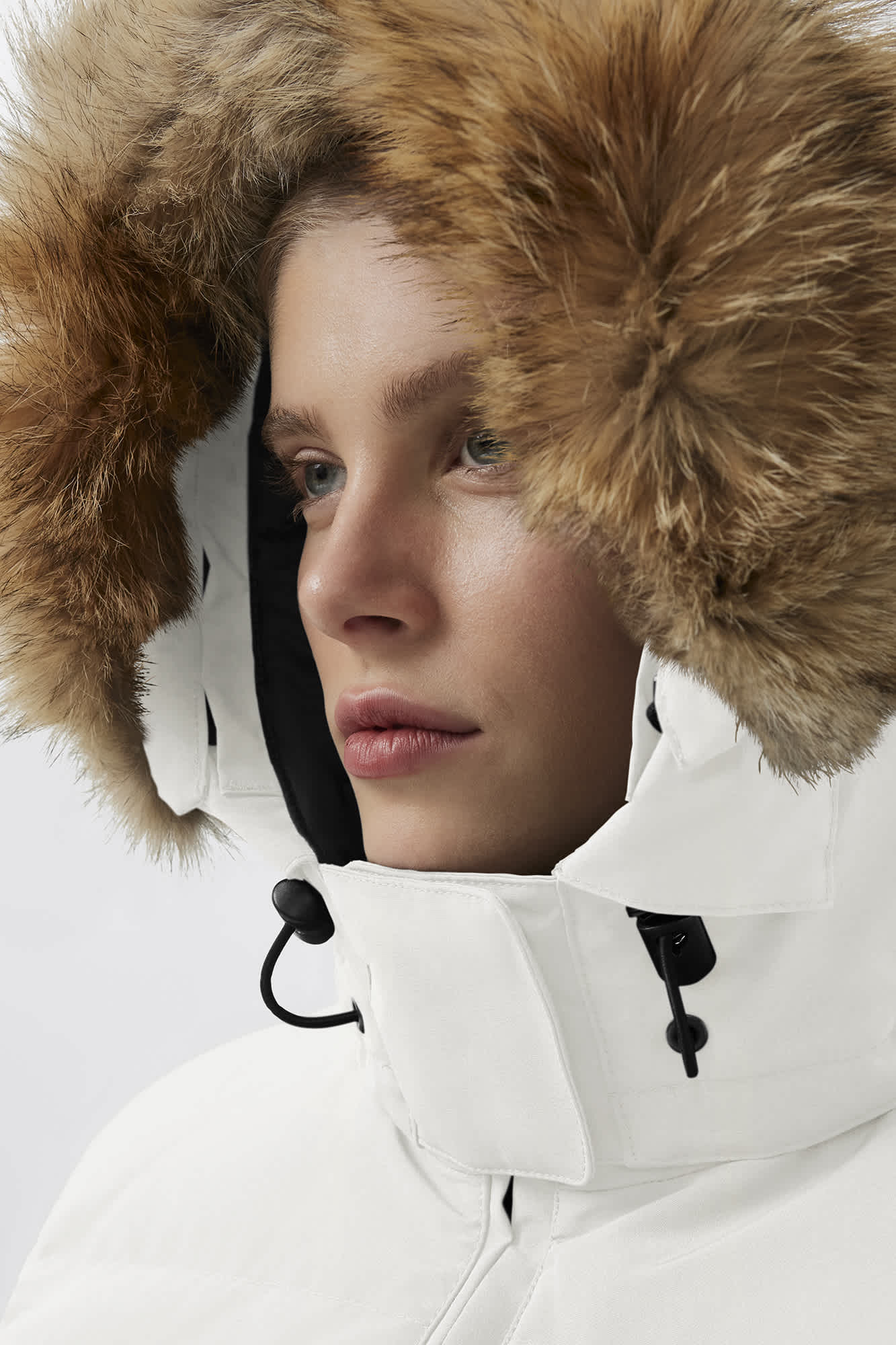 chelsea parka with hood trim
