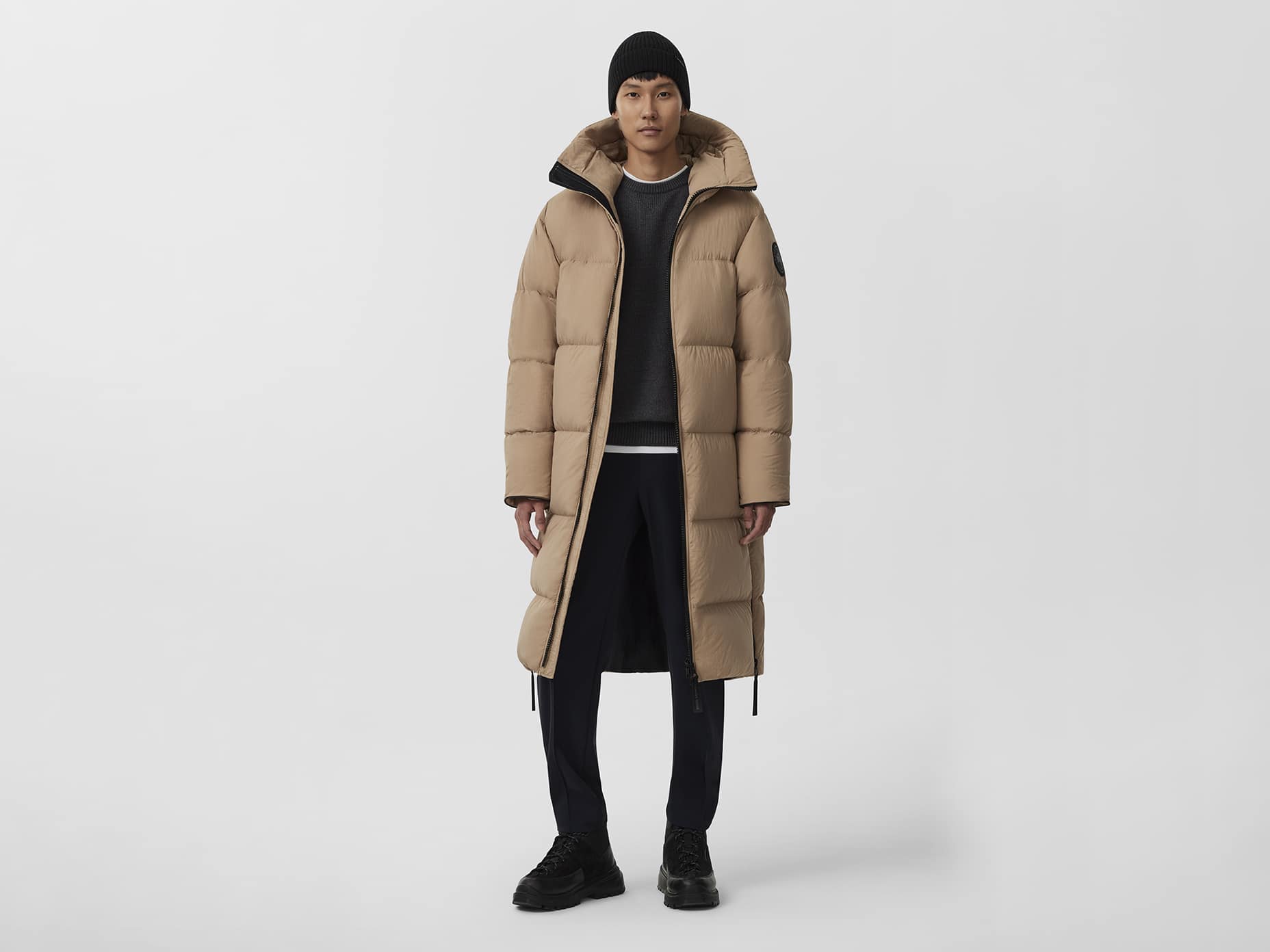 Lawrence Long Puffer Black Label | Canada Goose CY