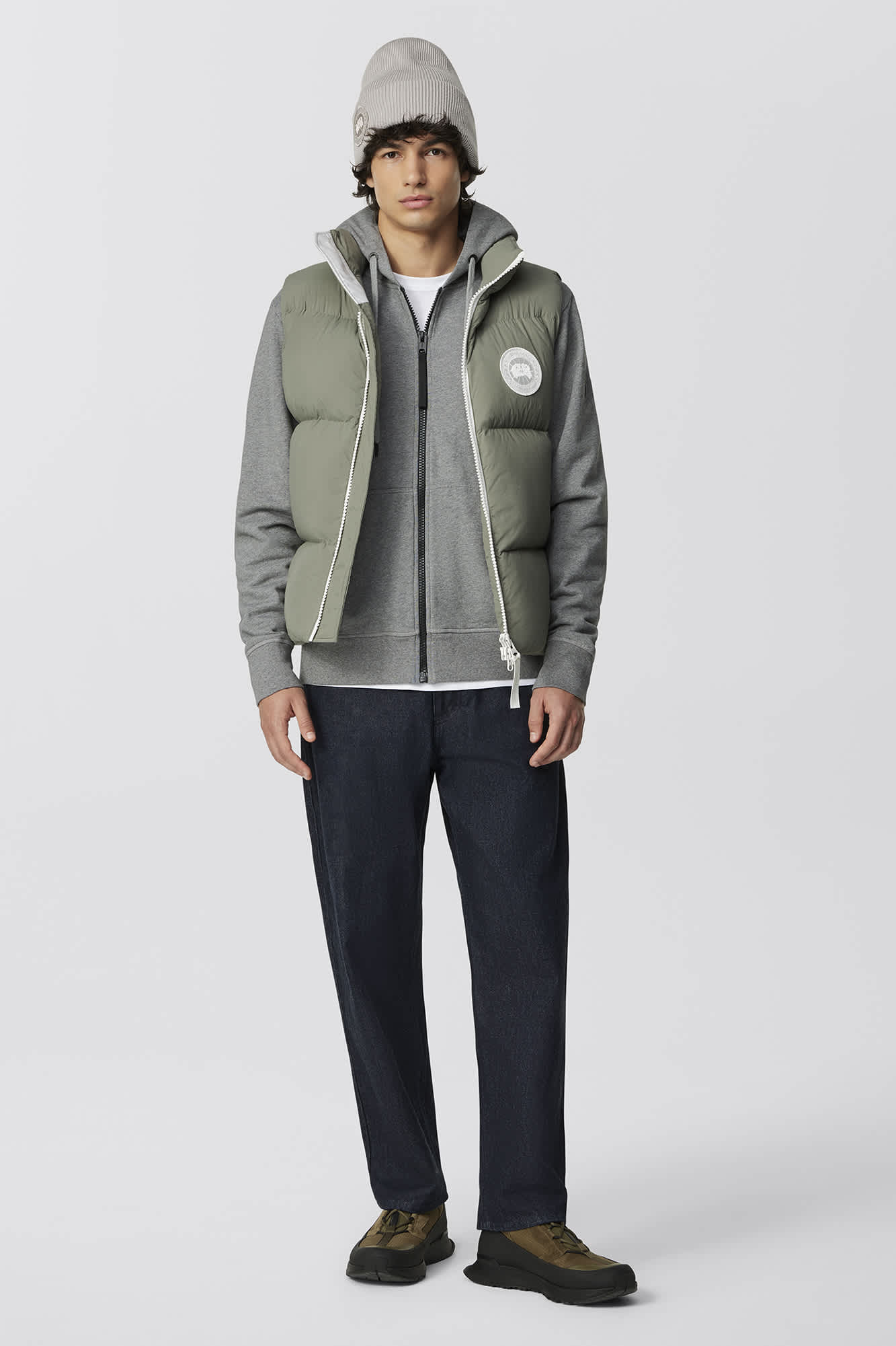 【 】白 ローレンス パッファー ベスト White Disc Lawrence Puffer Vest White Disc | Canada Goose US