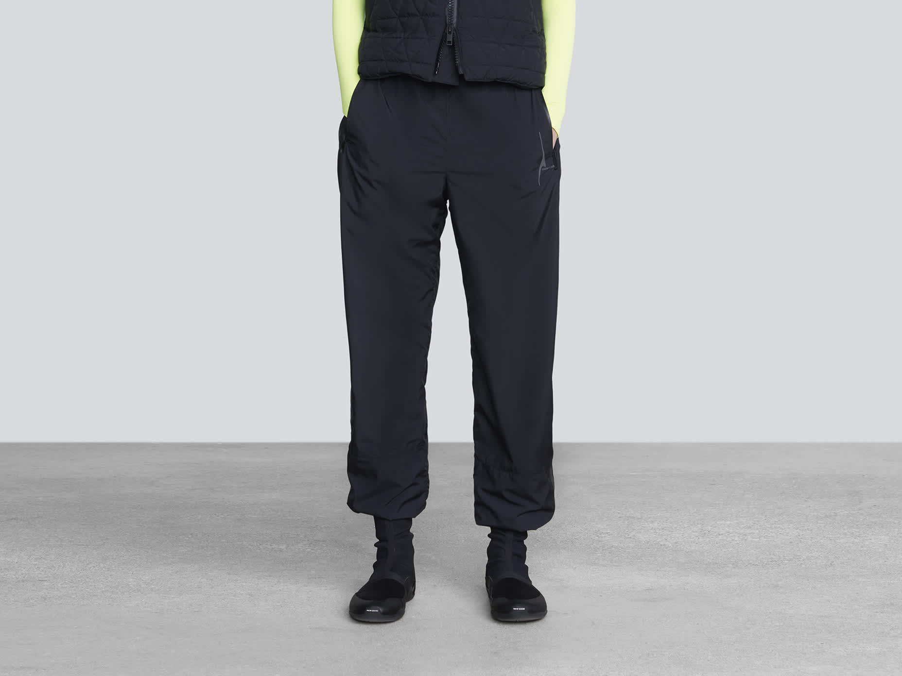 Pantalon jogging canada goose hot sale