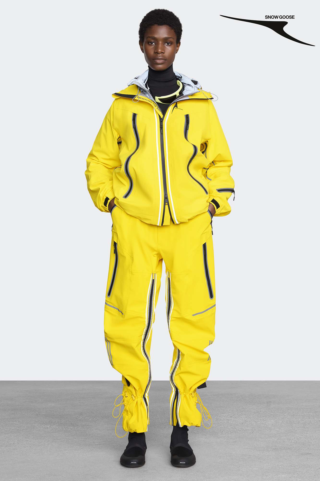 Women s Raincoats Windbreakers Rain Jackets Canada Goose YD