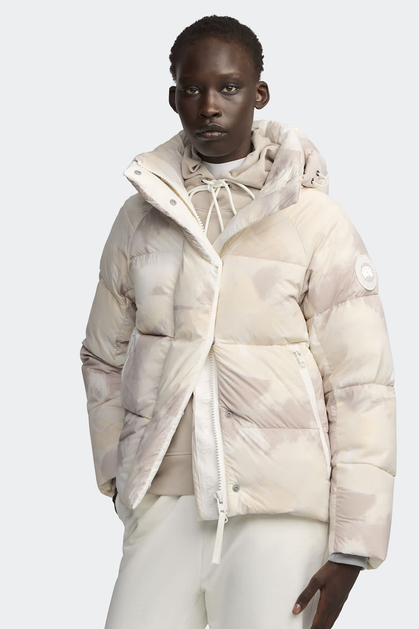 ダウンジャケット・コート FACADE PATTERN Goose down lameju padding_dust beige Junction Parka Print | Canada Goose IT