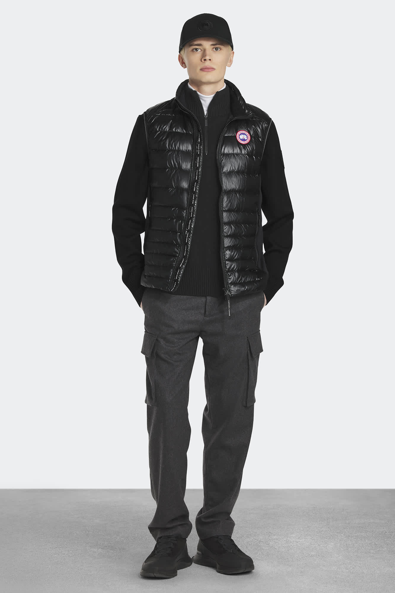 BRIEFING MENS HYBRID DOWN VEST グレー　M FUSE ELITE HYBRID VEST – Christopher Mobley