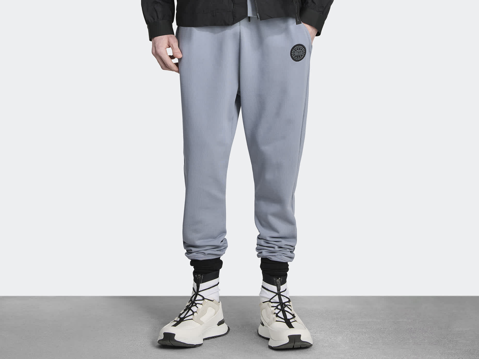 ZUBON×URBS 1Tuck WideTaperedTrouser GREY Huron Pant Black Label | Canada Goose YD