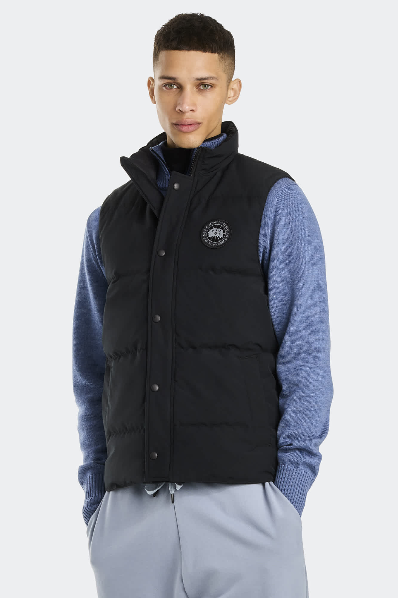 D*D様 【美品】  Garson Vest Black Garson Vest Black Label | Canada Goose US