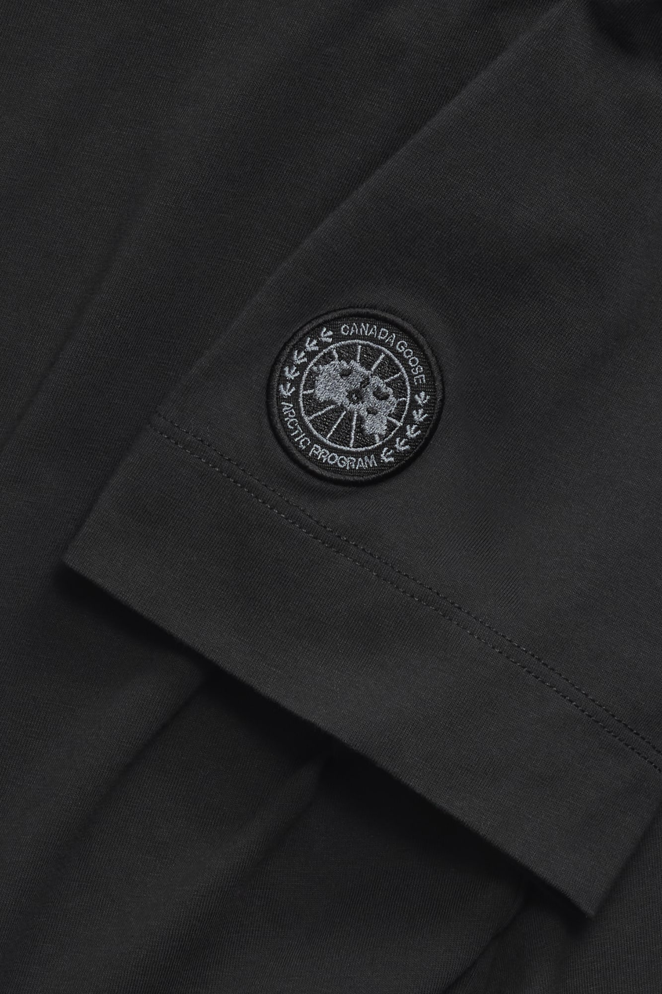【関税&送料込】  Broadview T-Shirt Broadview T-Shirt Black Label | Canada Goose US