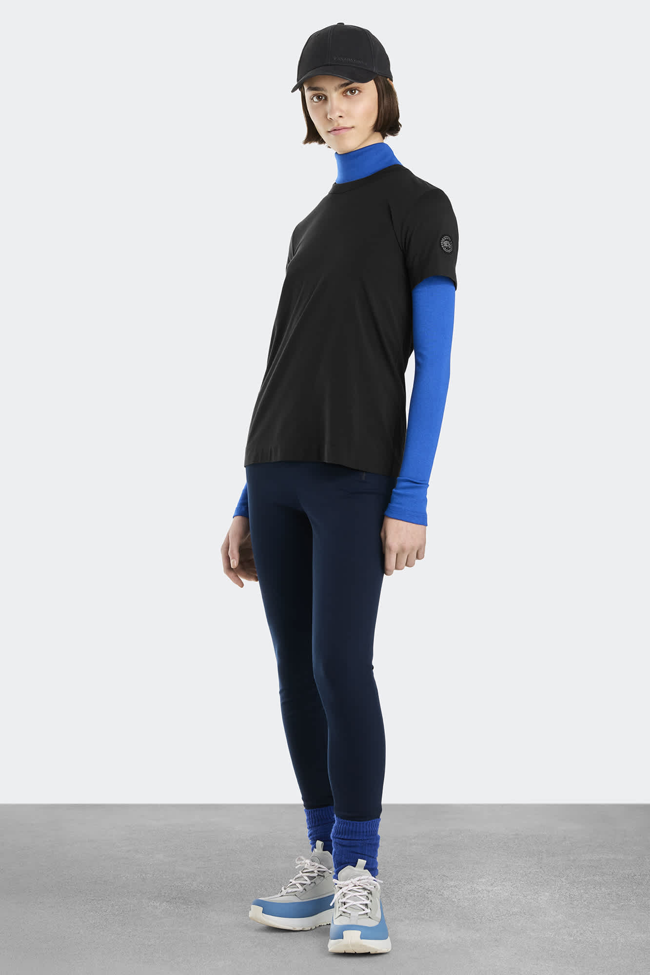 【関税&送料込】  Broadview T-Shirt Broadview T-Shirt Black Label | Canada Goose US