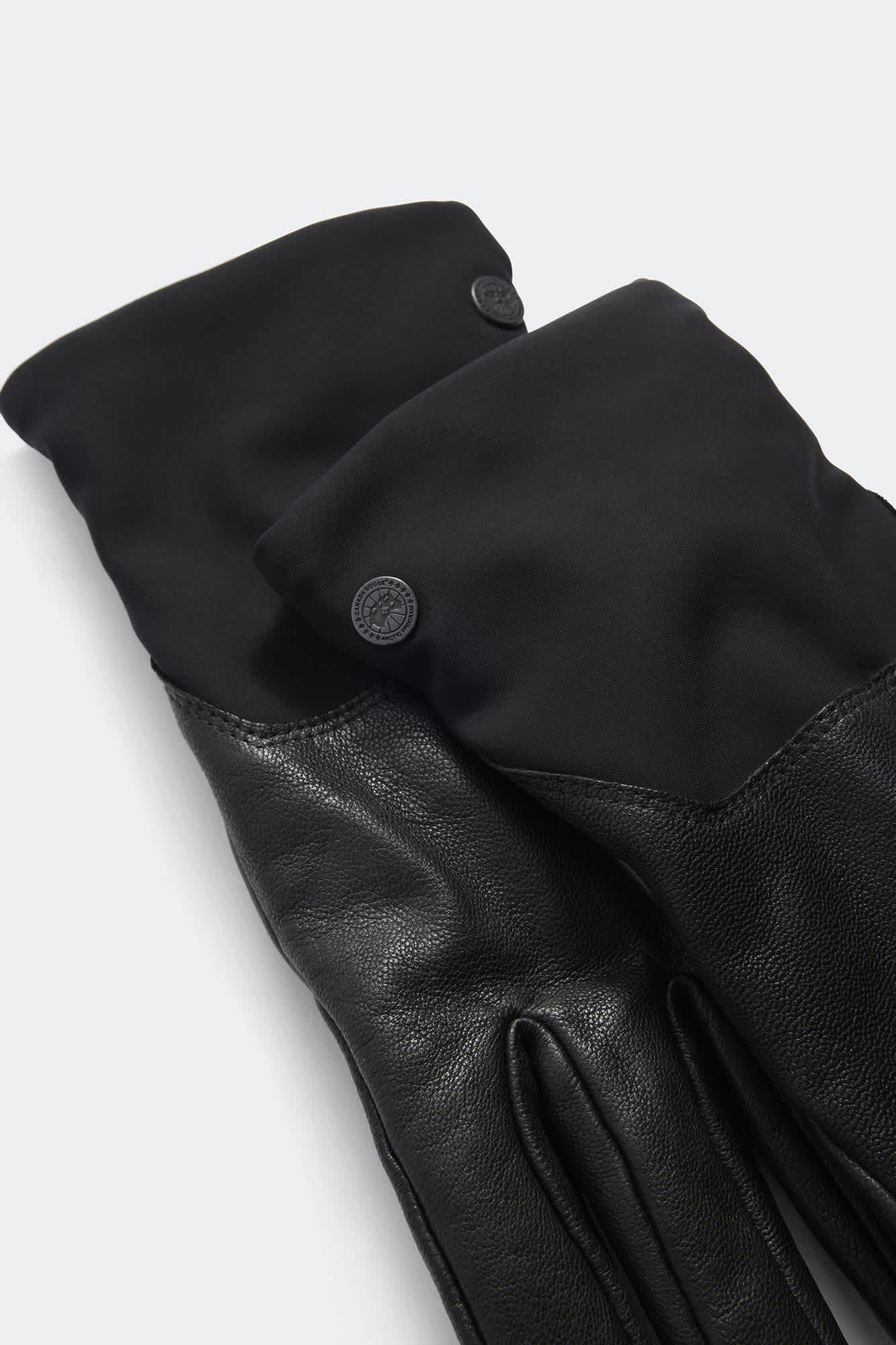 便利★タッチスクリーン対応【 】Mixed Media Glove Canada Goose Men's Mixed-Media Touchscreen Gloves | Neiman
