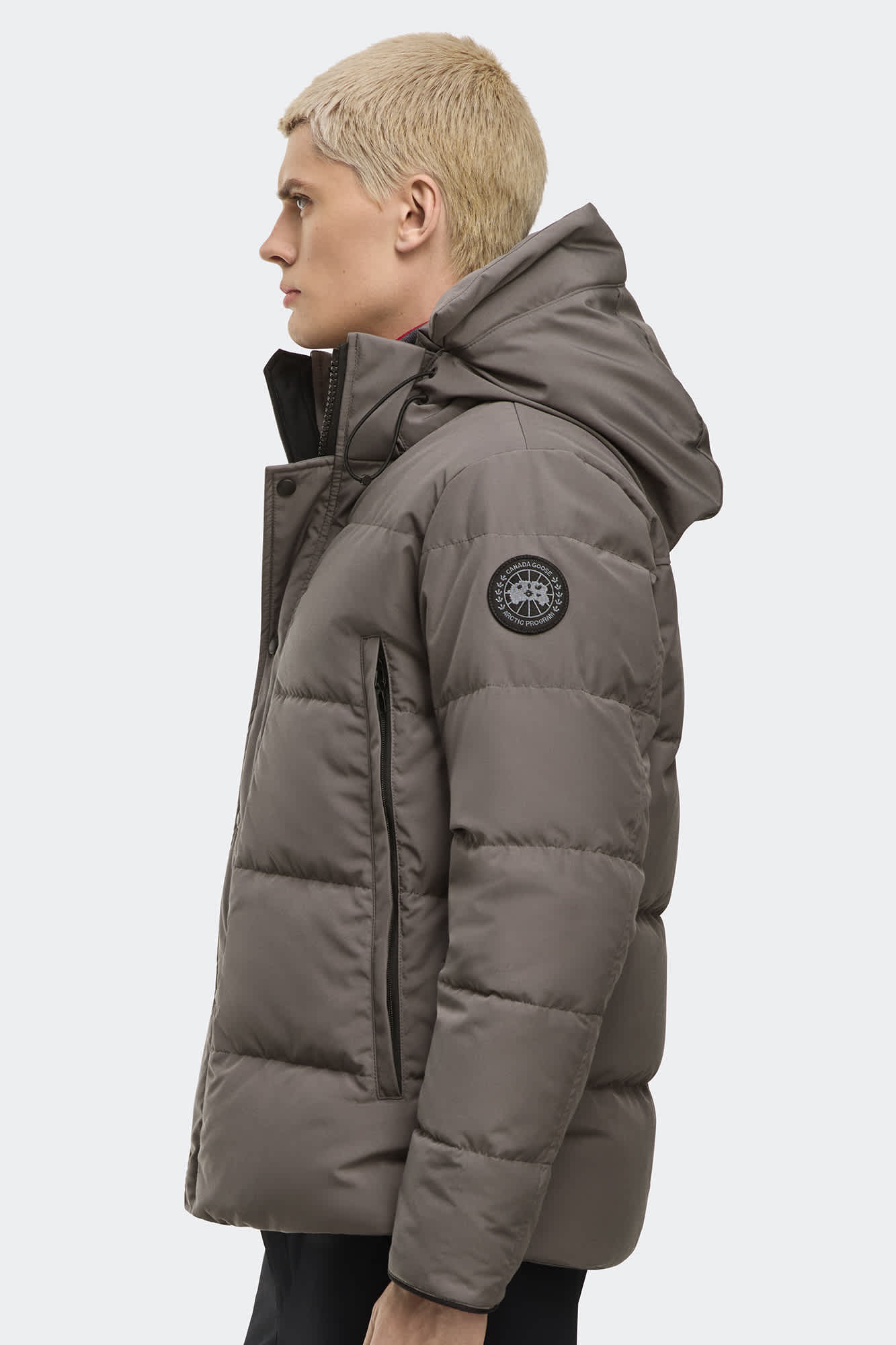 ジャケット・アウター   Wyndham Parka Black Label. Wyndham Parka Black Label | Canada Goose