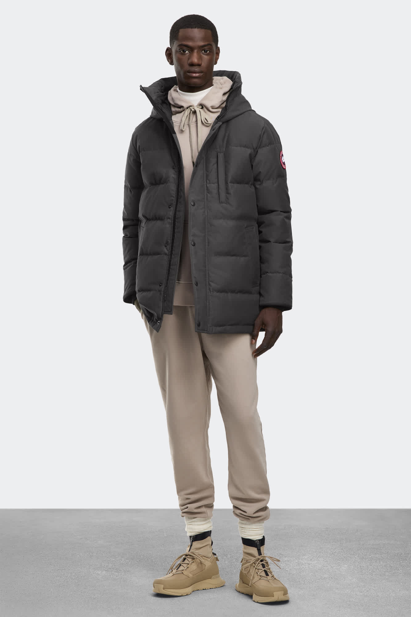 トップス KAZU1piu1uguale3 CARPE DIEM PARKA WH Men's hooded parka