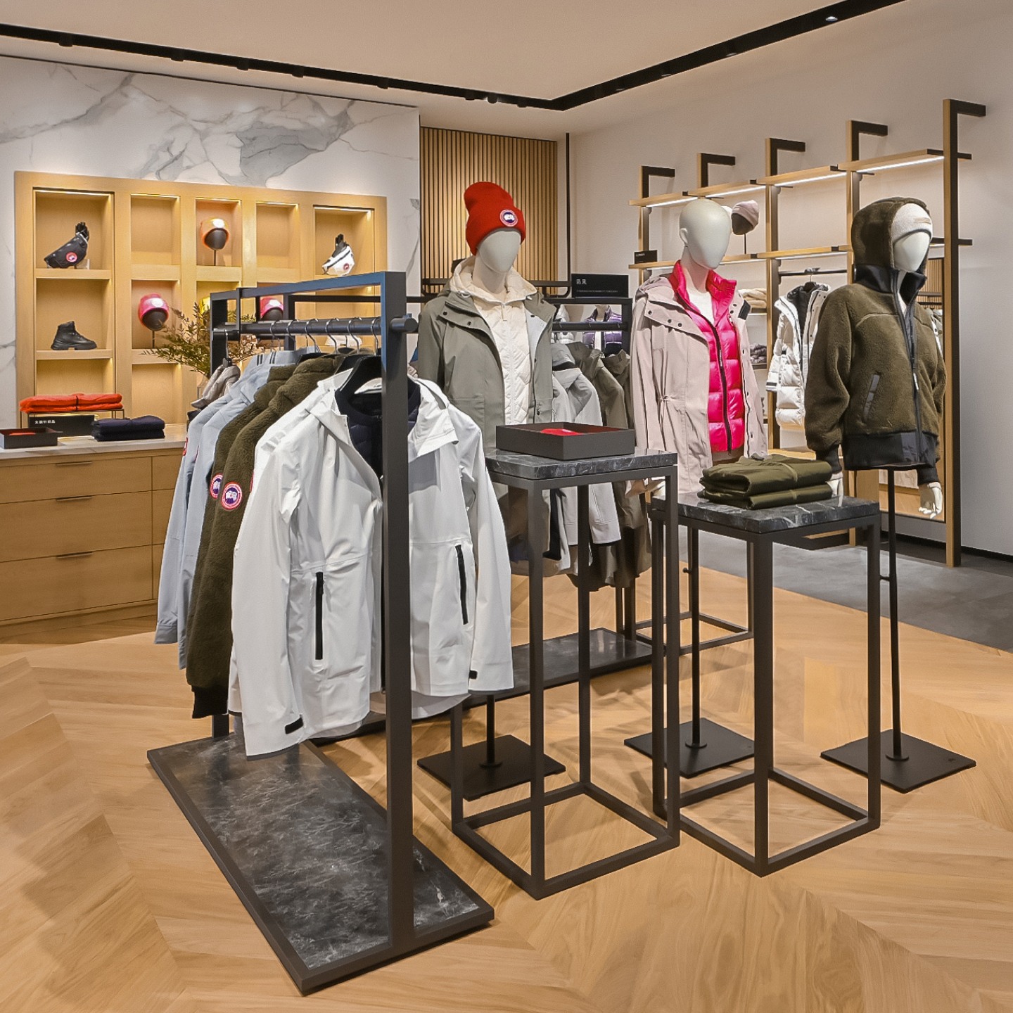 Canada goose hotsell shop in paris