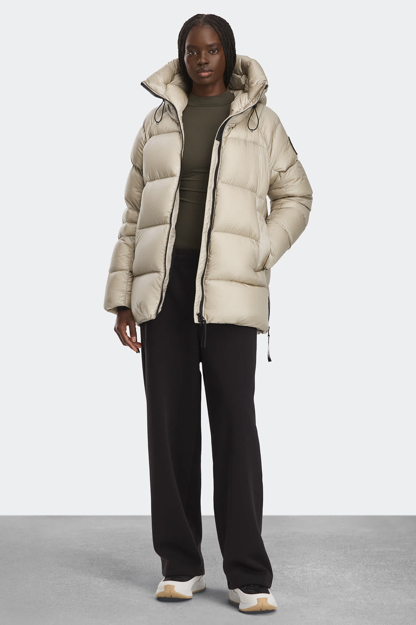 Cypress Puffer Black Disc