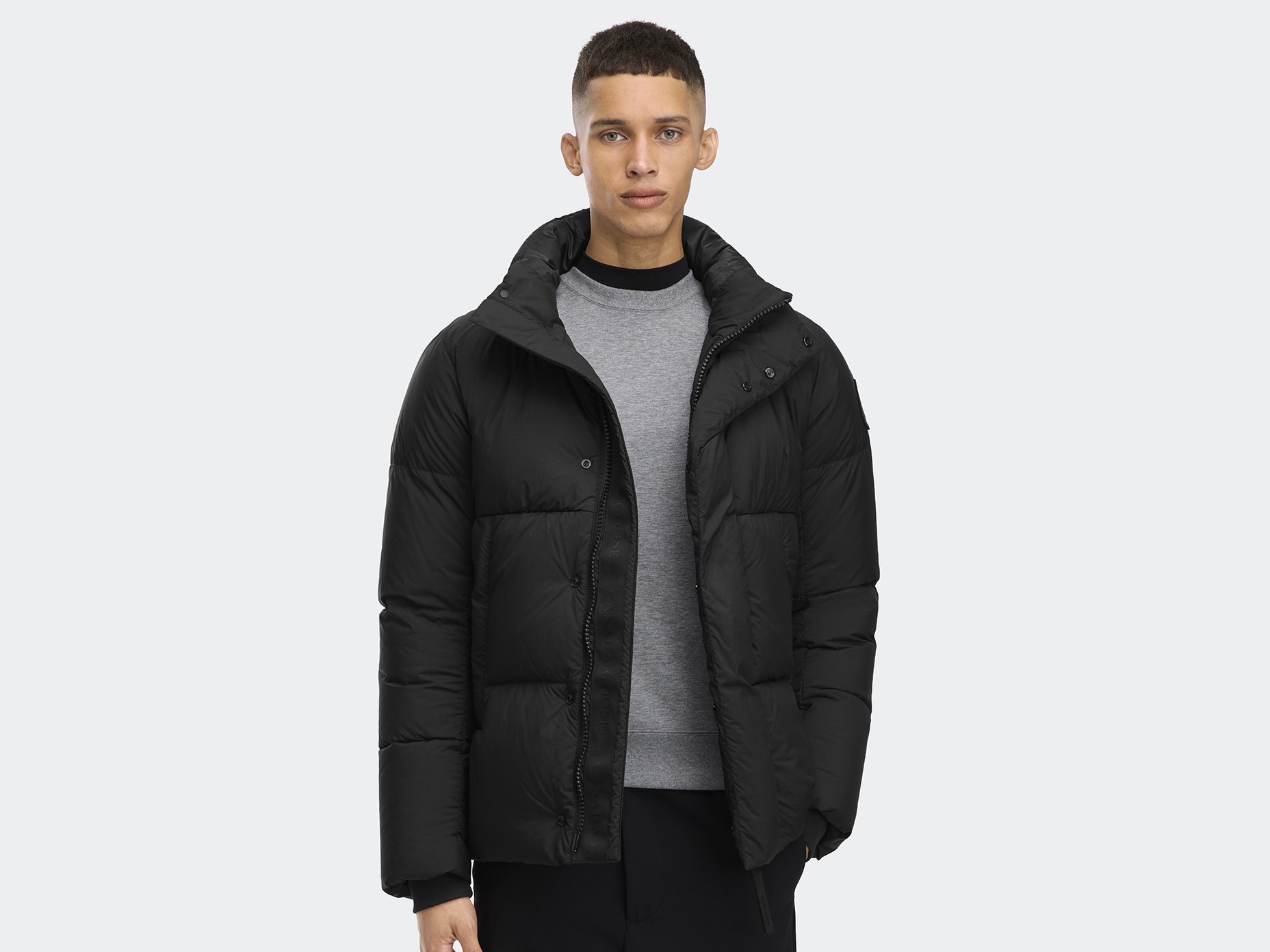 Everett Puffer - Black
