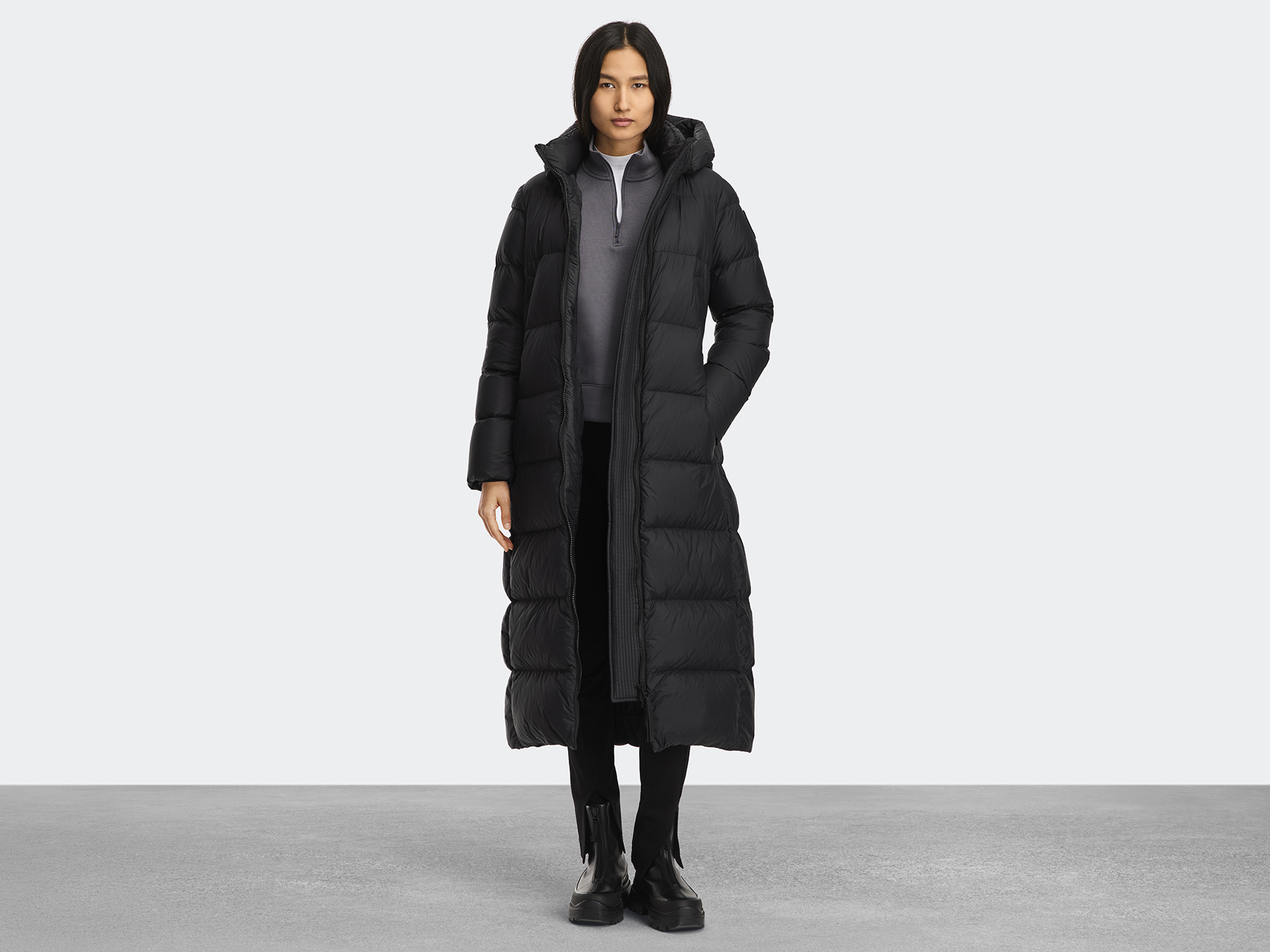 Mystique Puffer  Tonal Label - Black