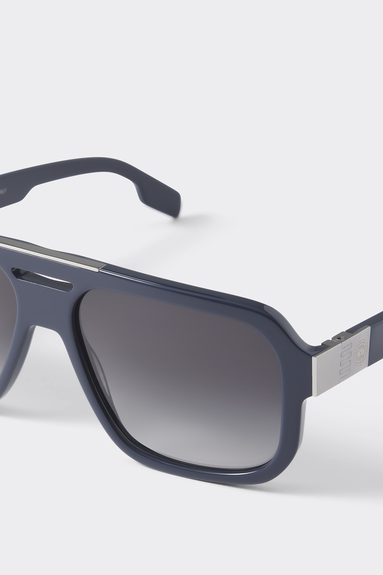 External Image - 8106M_9805_c.jpg