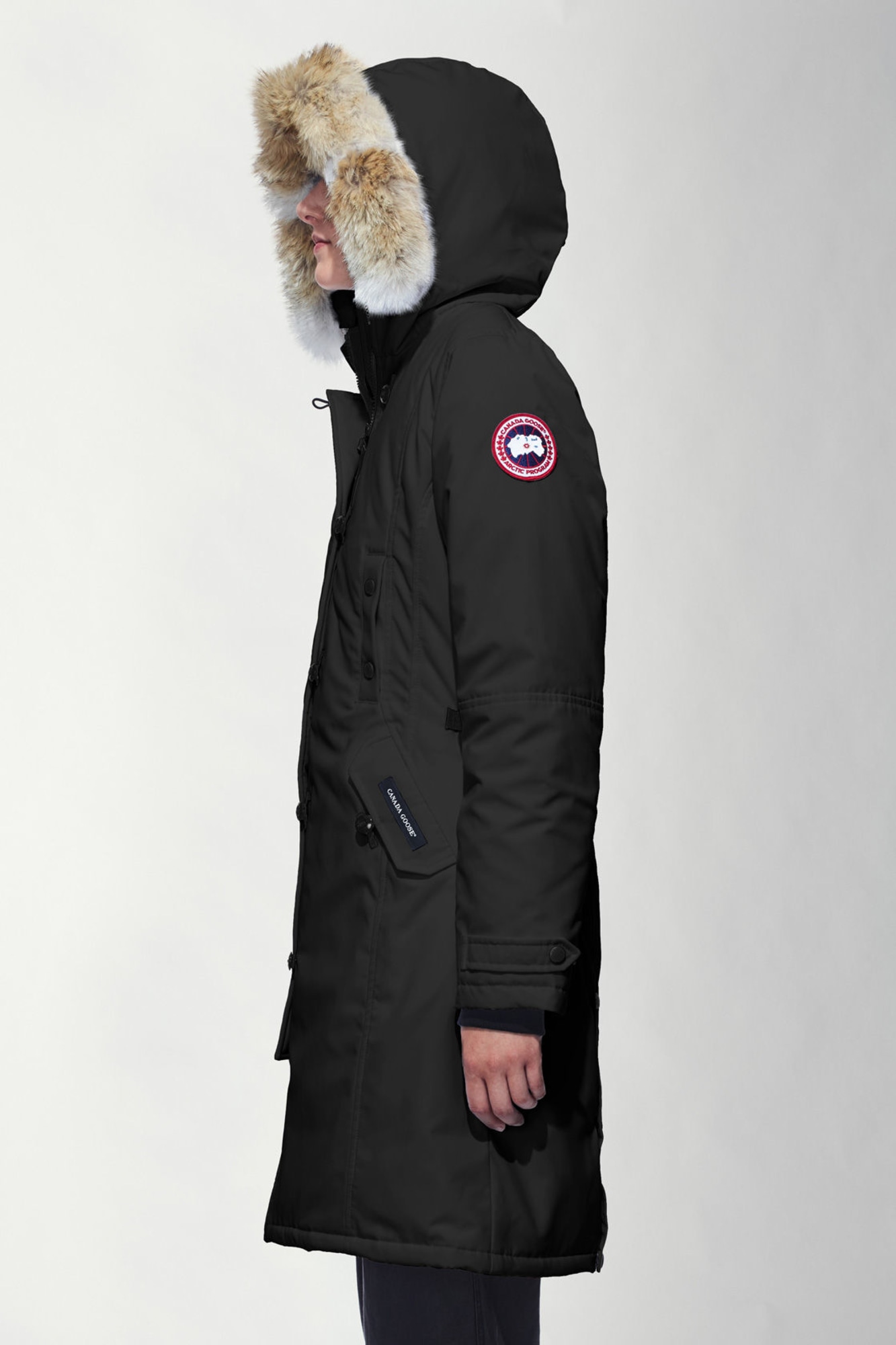 canada goose short jacket with fur