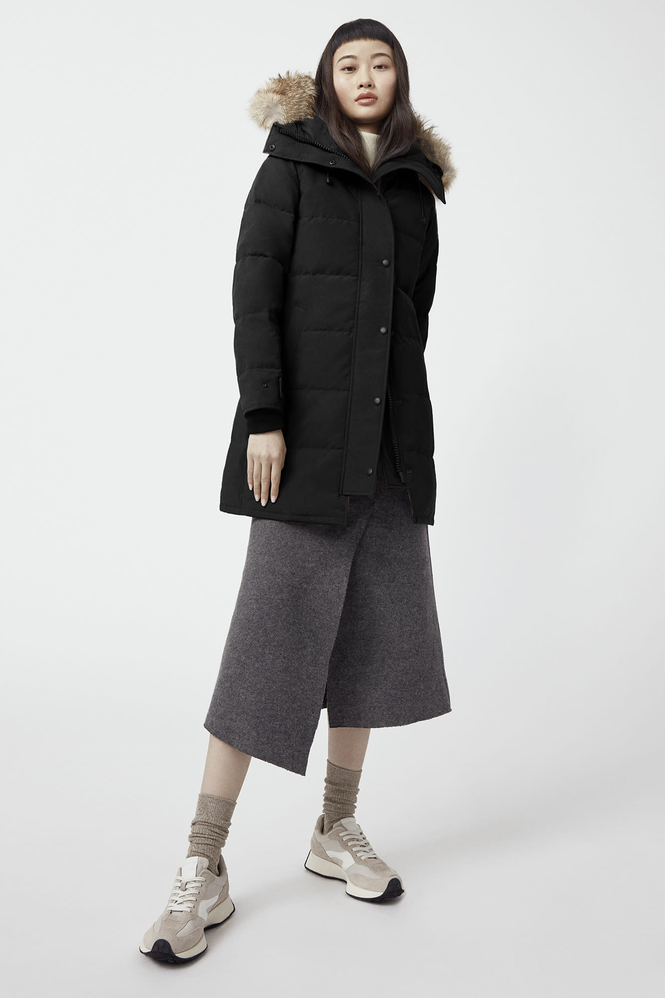Shelburne fusion fit genuine coyote fur trim down parka deals