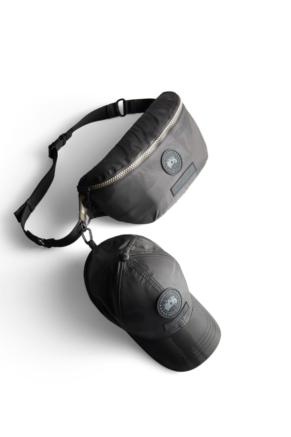 W270 Waist Pack WANT Les Essentiels Canada Goose®