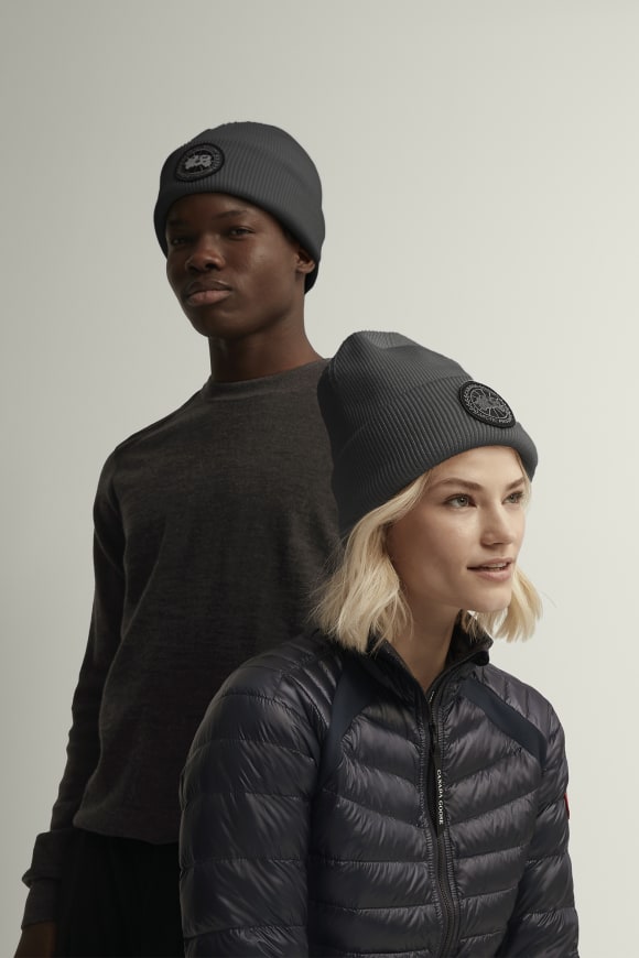 Canada goose clearance bobble hat womens
