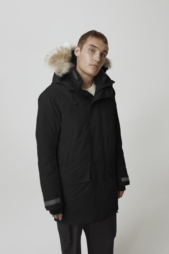 Black Label Men s Parkas Jackets Knitwear Canada Goose SE
