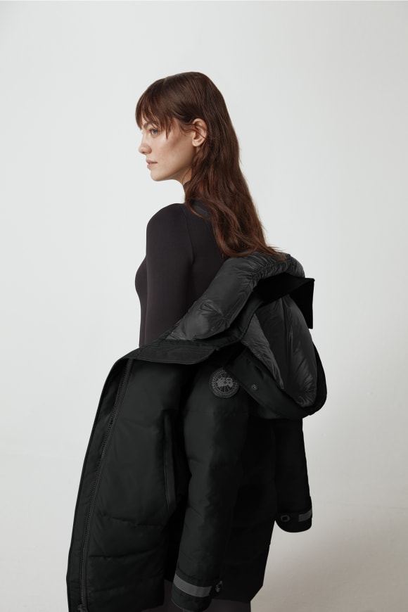Canada goose black label womens online