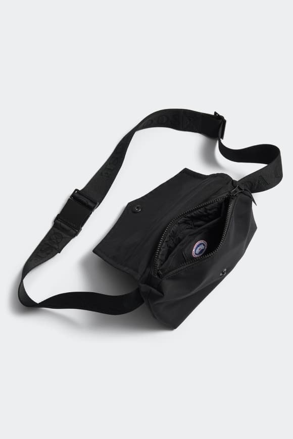 Canada goose hot sale inuit bags