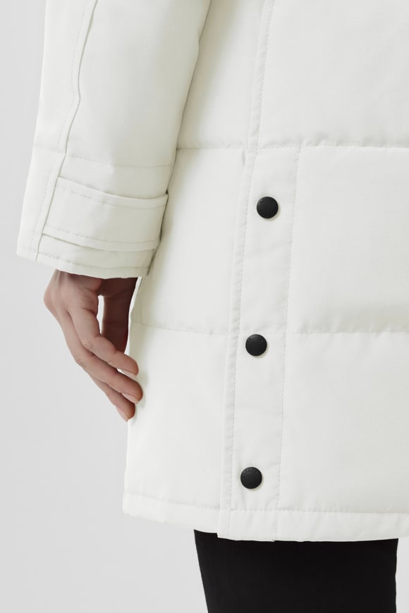 Women s Fall Winter 2016 Collection Canada Goose US