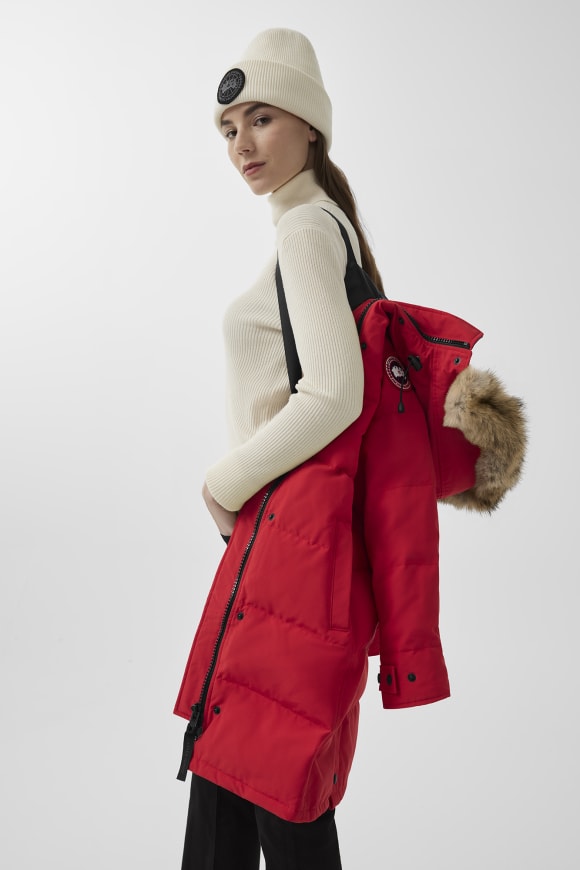 Red Parkas Down Jackets for Women Holiday Gifts Canada Goose