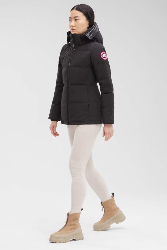 Women s Outerwear Jackets Accessories Canada Goose TH