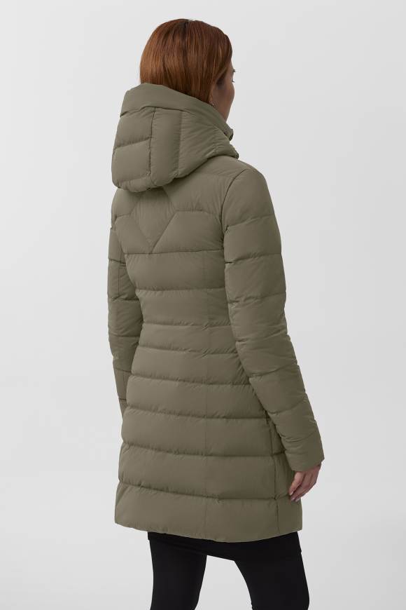 Canada goose coat vs north face shop