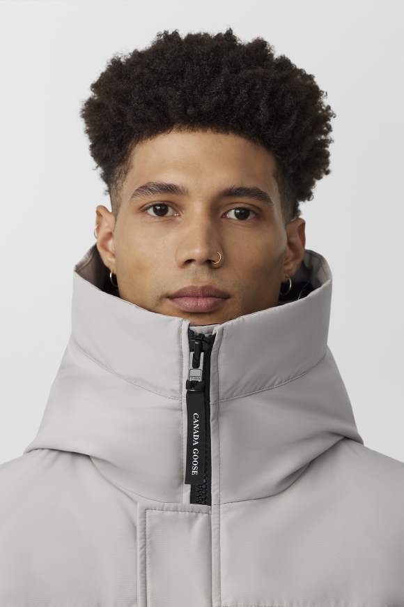 Men s Bestsellers Parkas Jackets Knitwear Canada Goose IT