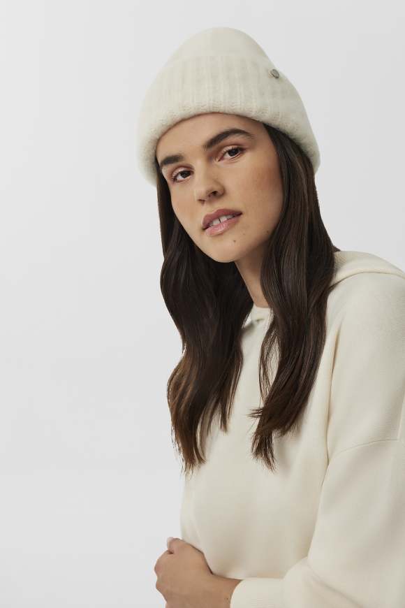 Women s Winter Hats Toques Beanies Canada Goose US
