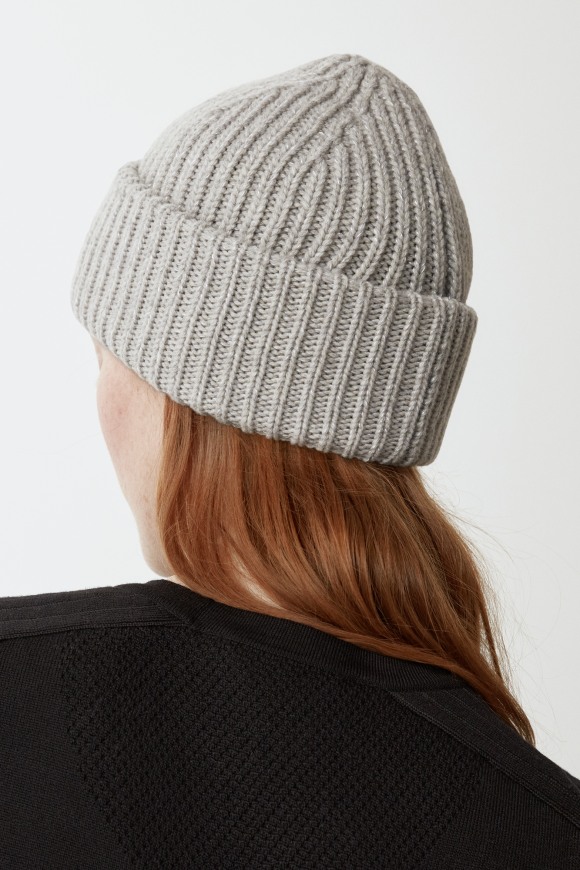 Women's Winter Hats, Toques \u0026 Beanies 