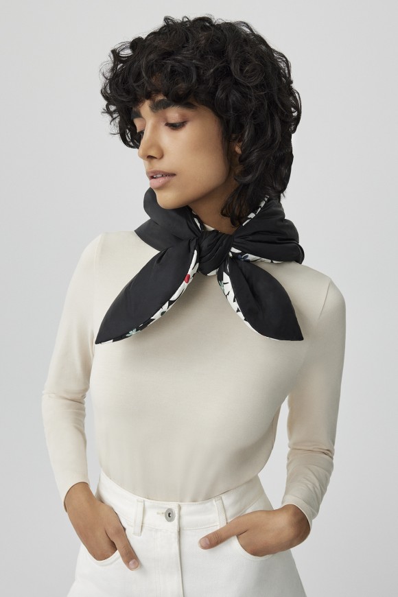 Olivia Reversible Headscarf for Reformation