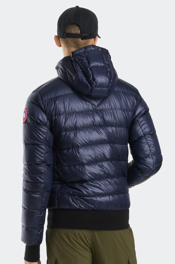 https://www.canadagoose.com/us/en/shop/men/outerwear/lightweight-jackets/