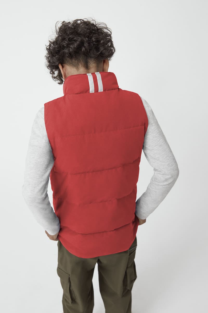 Canada goose gilet age 16 shop