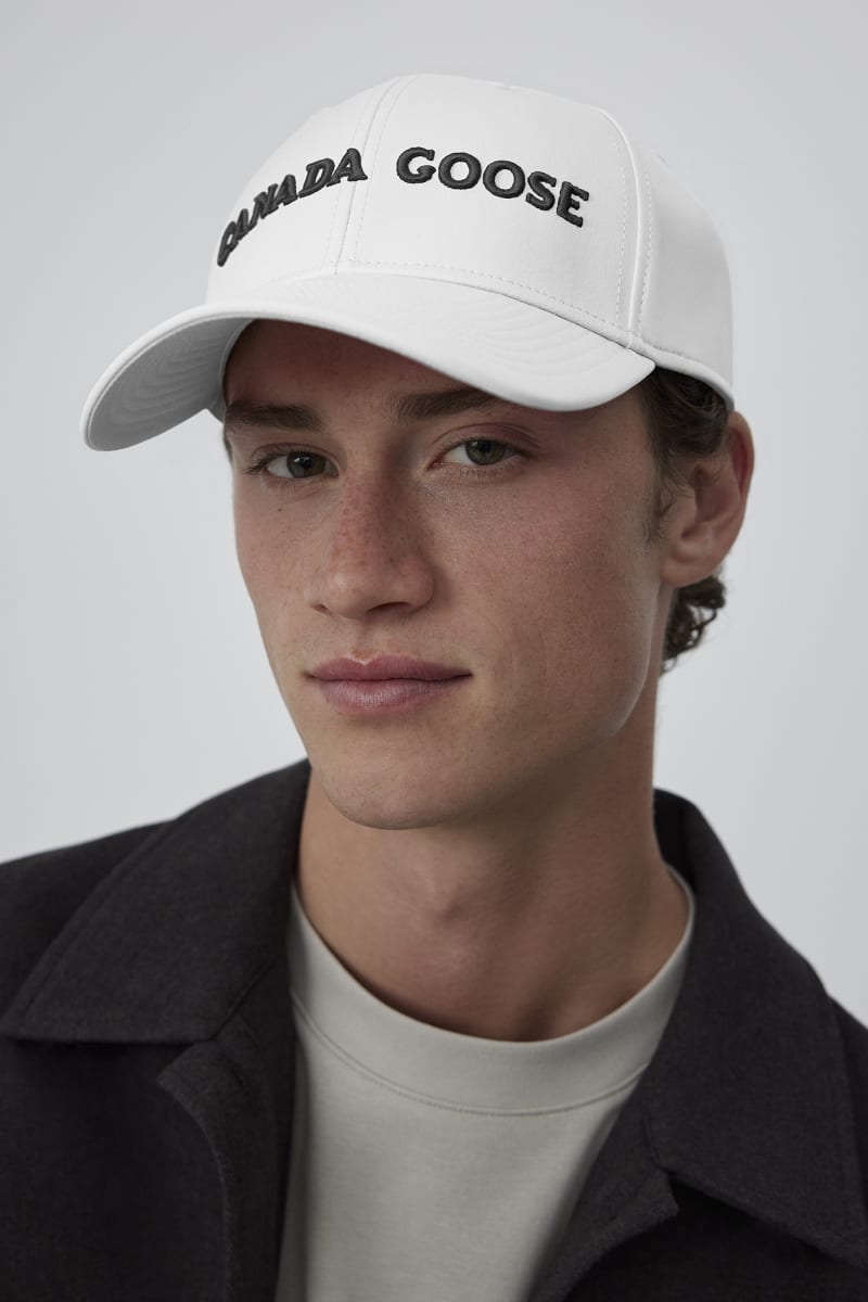 Canada goose tech cap hotsell