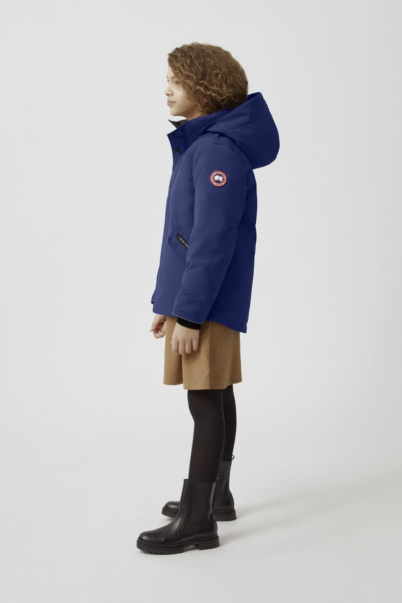 Canada goose parka logan top