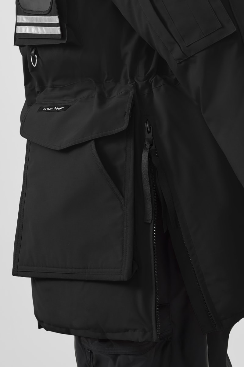 Men s Snow Mantra Parka Canada Goose KZ