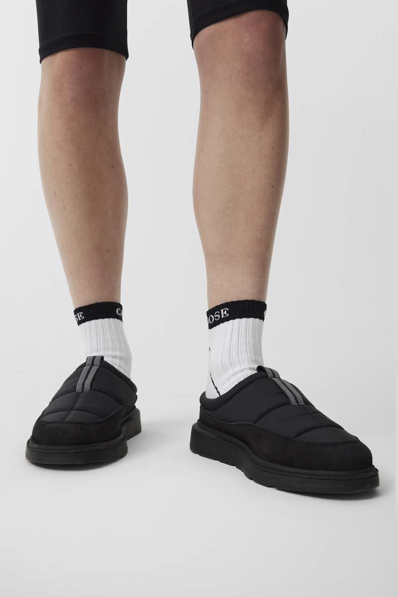 Suicoke socks shop