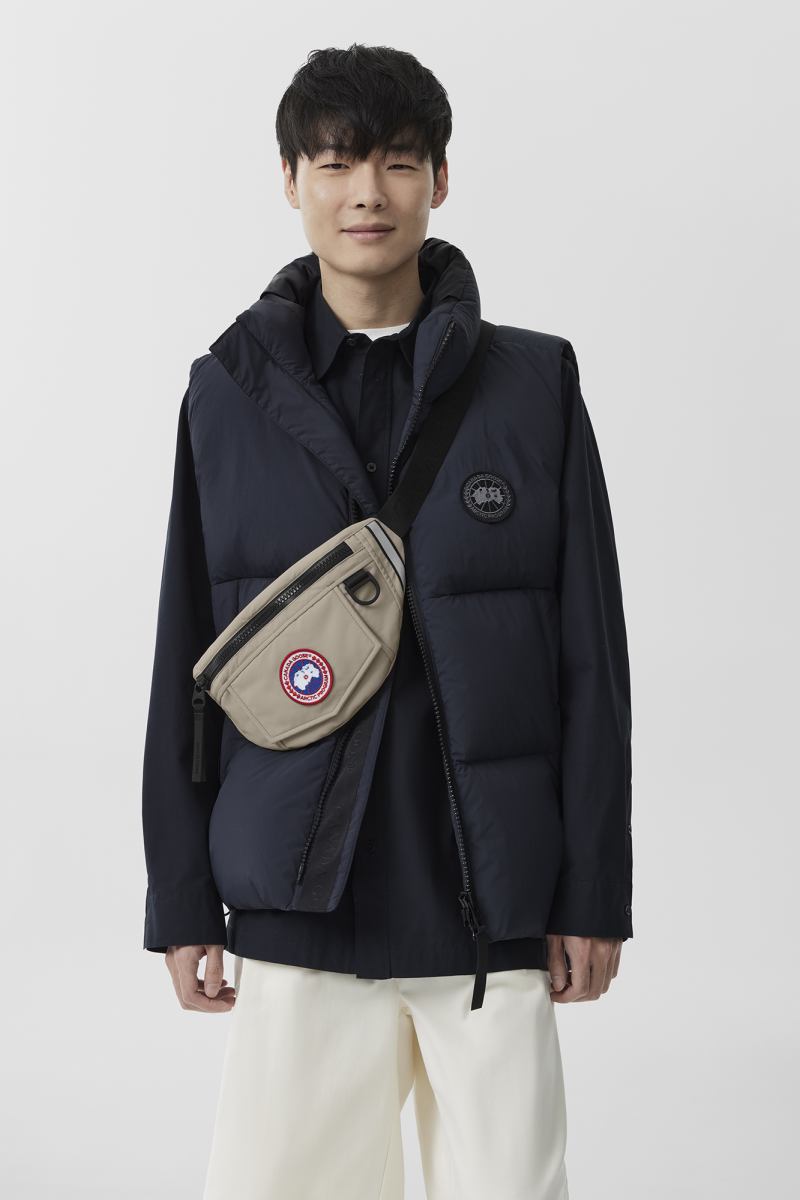 Canada goose jacket bag best sale