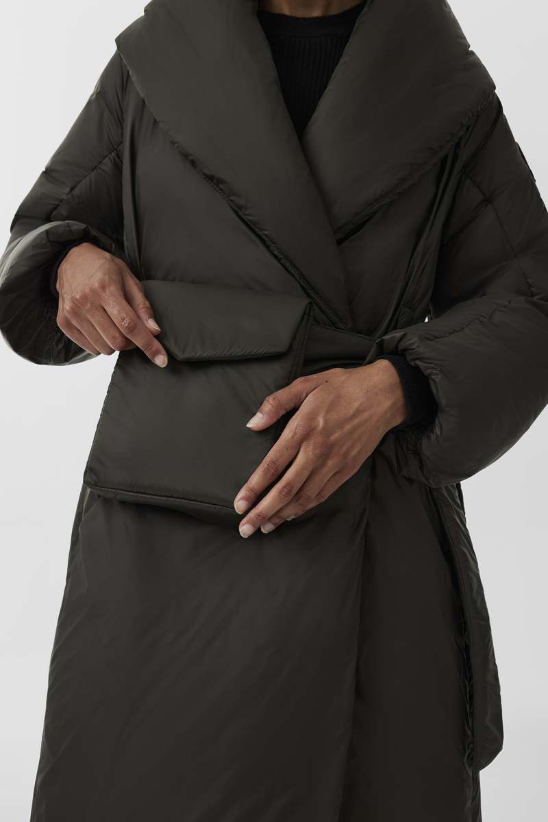 Canada Goose Elie Blanket Coat Women Volcano L