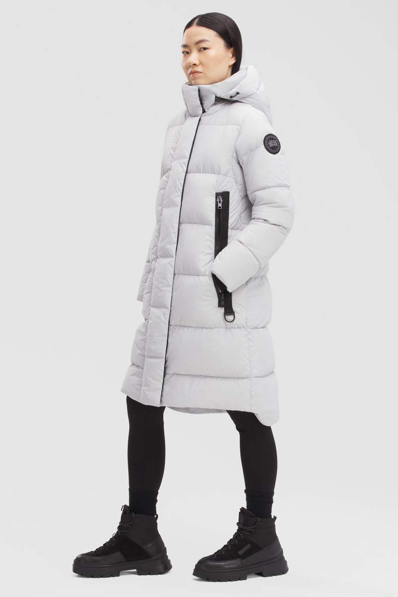 Canada goose women's black label hotsell