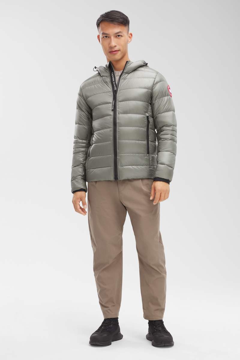 Canada goose company background store